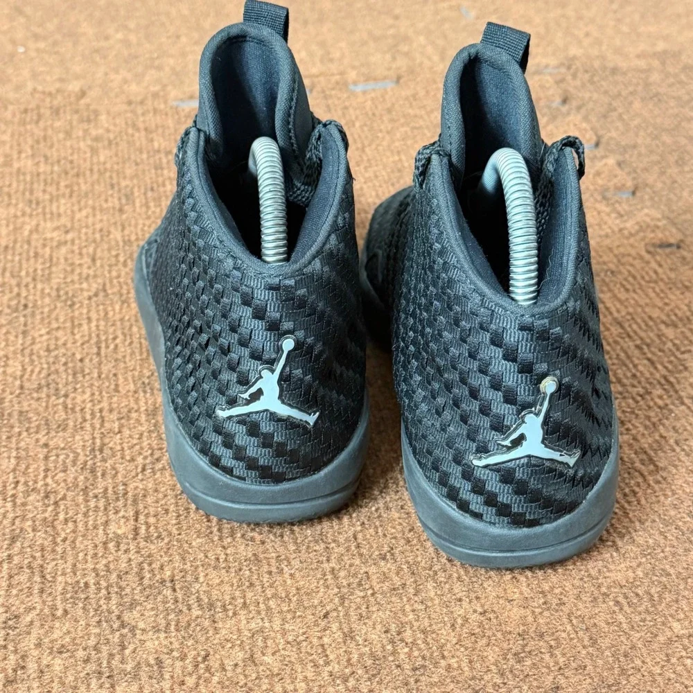 Jordan Horizon‎ Low BG Triple Black Woven Sneakers 881461-003 Mens 7Y Womens 8.5